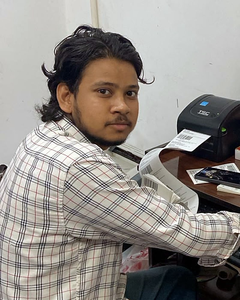 Satyam, Order Processing Lead at CONQR
